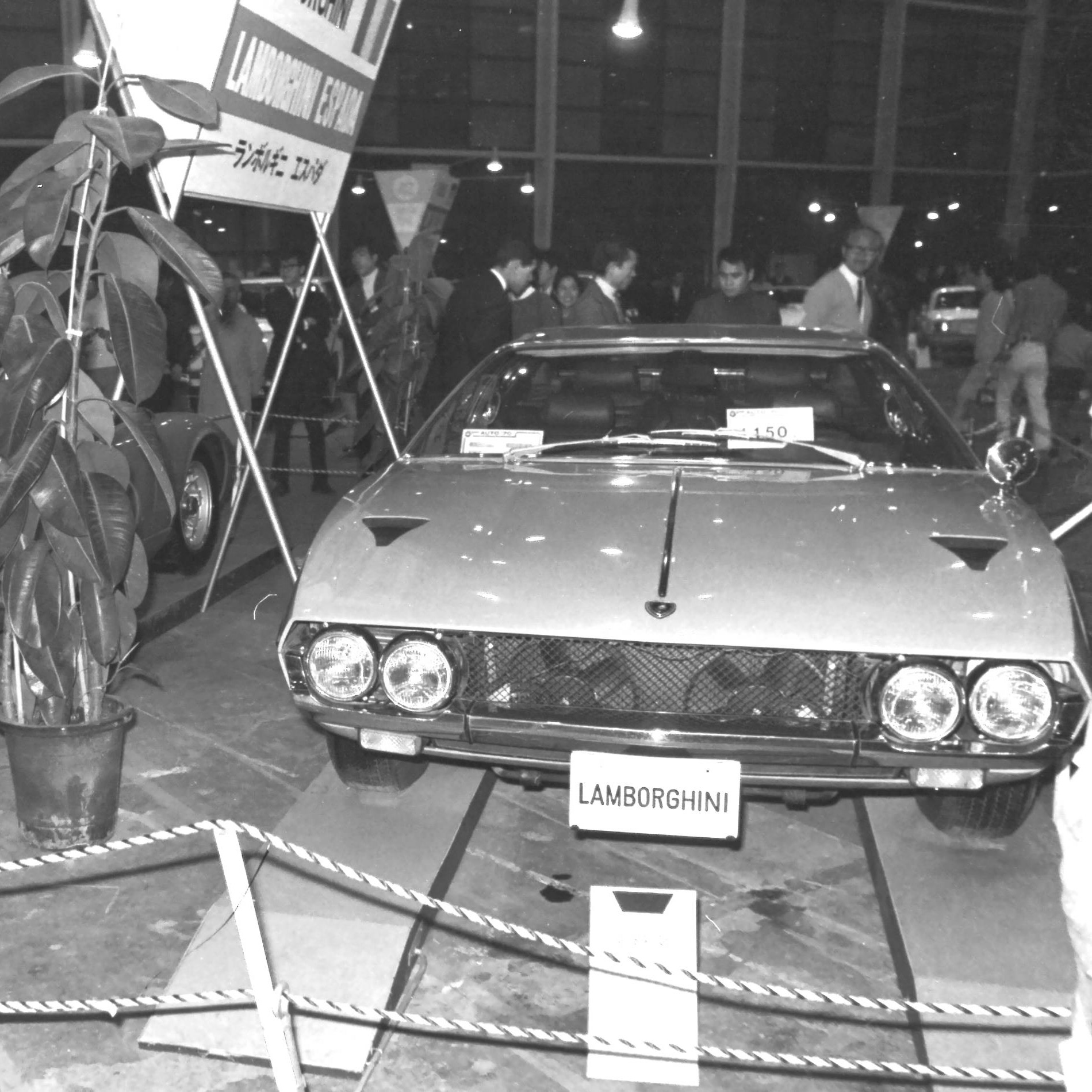 伊東和彦の写真帳_私的クルマ書き残し：#43 “外車ショー”はクルマ小僧を興奮させる場所だった
